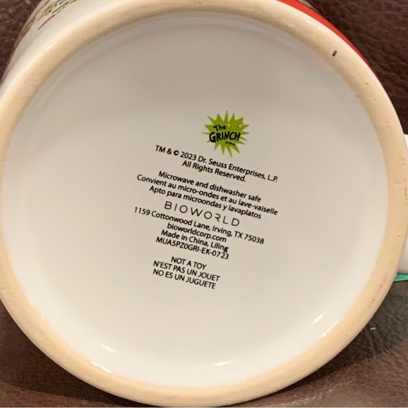 The Grinch Max & Cindy Lou Who 16oz Ceramic Mug - Sleigh Bell Bistro - Picture 8 of 8